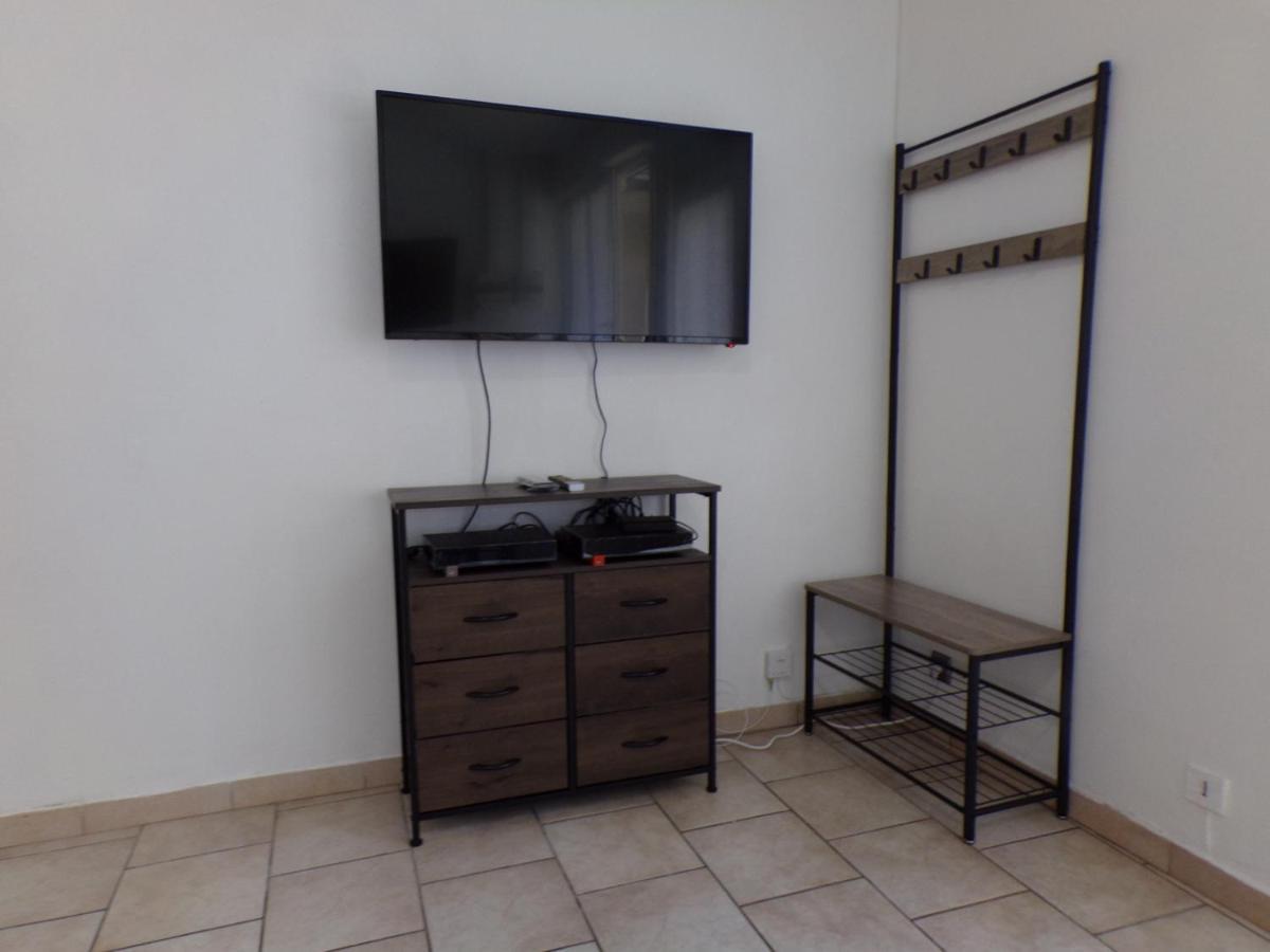 Studio Paul - Terrasse - Parking Gratuit - Need And Co Appartement